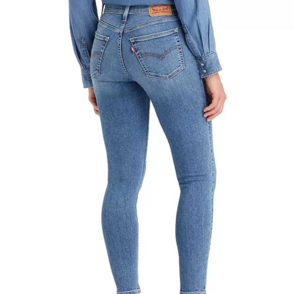 Levi's Super Skinny High Rise jeans